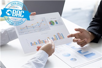 Ưu và nhược điểm của dân công nghệ thông tin và dân trái ngành trong nghề Business Analyst